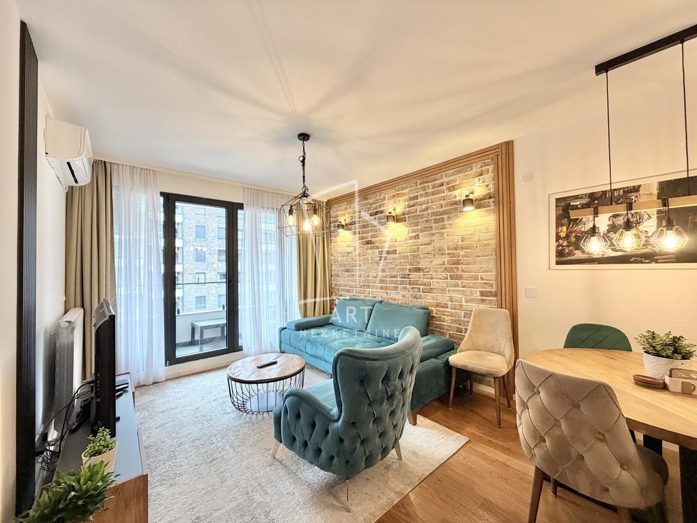 Stan na prodaju u Beogradu, Višnjička banja, trosoban, 68m2, cena 229000 evra