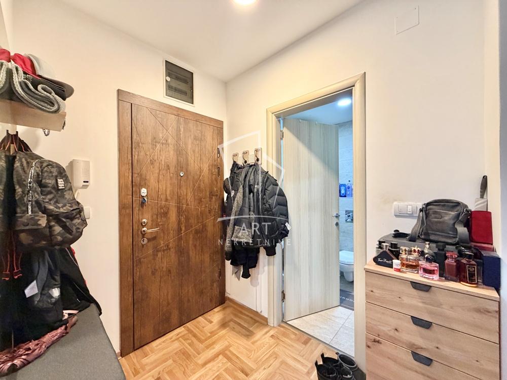 Stan na prodaju u Beogradu, Banjica, jednoiposoban, 44m2, cena 140000 evra