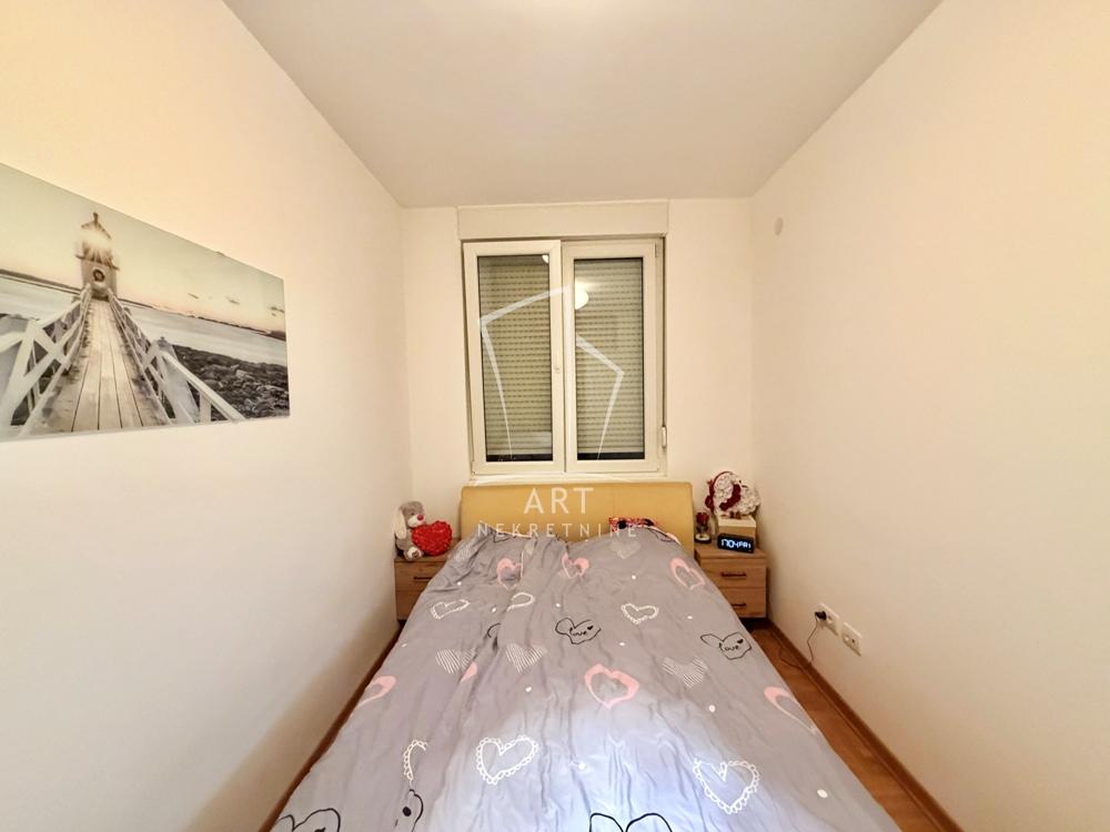 Stan na prodaju u Beogradu, Banjica, jednoiposoban, 44m2, cena 140000 evra