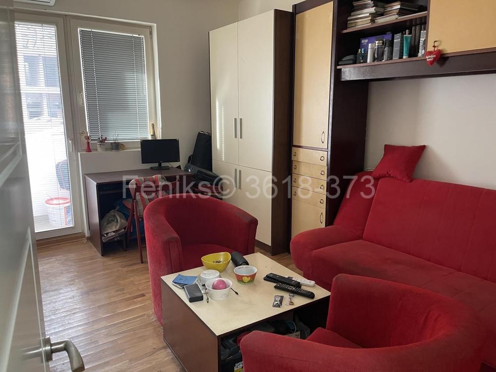 Stan na prodaju u Beogradu, Mirijevo 1, dvoiposoban, 55m2, cena 110000 evra