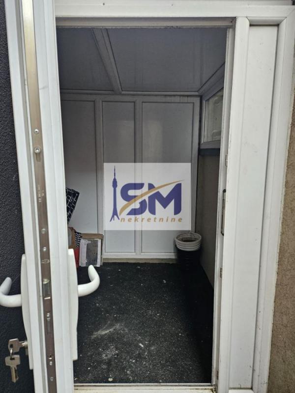 Stan na prodaju u Beogradu, Višnjička banja, trosoban, 54m2, cena 140000 evra