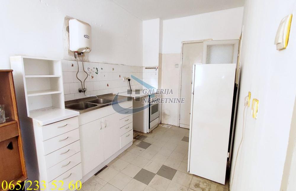 Stan na prodaju u Beogradu, Palilula, trosoban, 72m2, cena 220000 evra