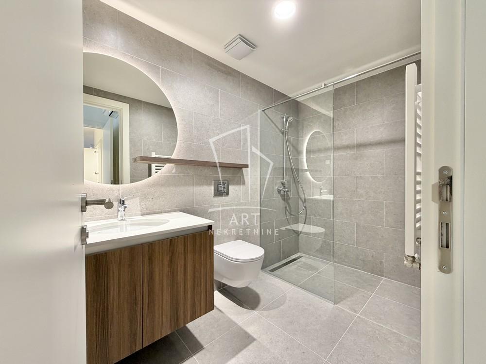 Stan na prodaju u Beogradu, Beograd na vodi, trosoban, 87m2, cena 400000 evra