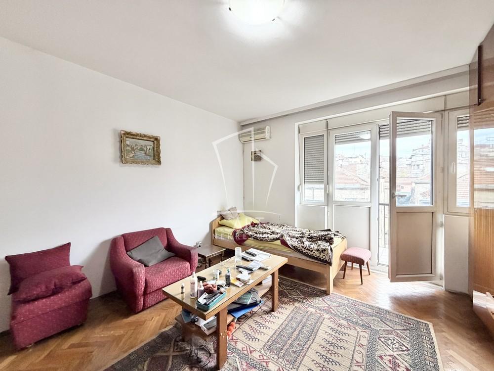 Stan na prodaju u Beogradu, Savski venac, trosoban, 85m2, cena 288000 evra