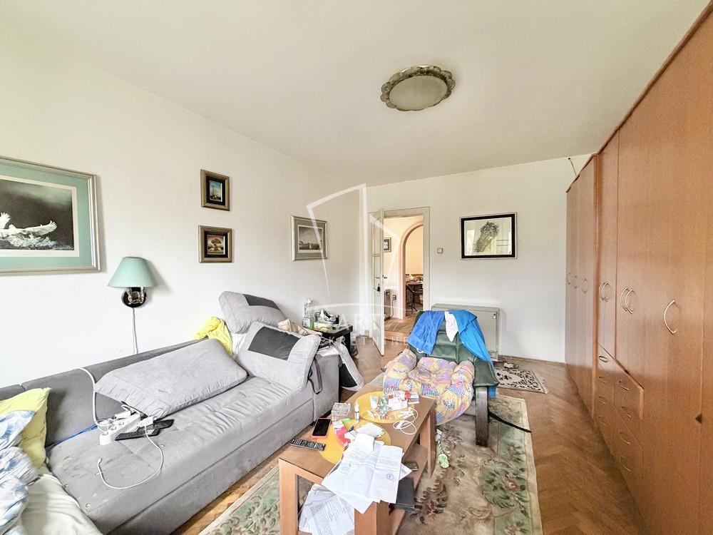 Stan na prodaju u Beogradu, Savski venac, trosoban, 85m2, cena 288000 evra