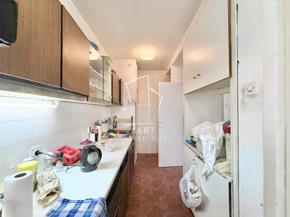 Stan na prodaju u Beogradu, Mirijevo, trosoban, 80m2, cena 229000 evra