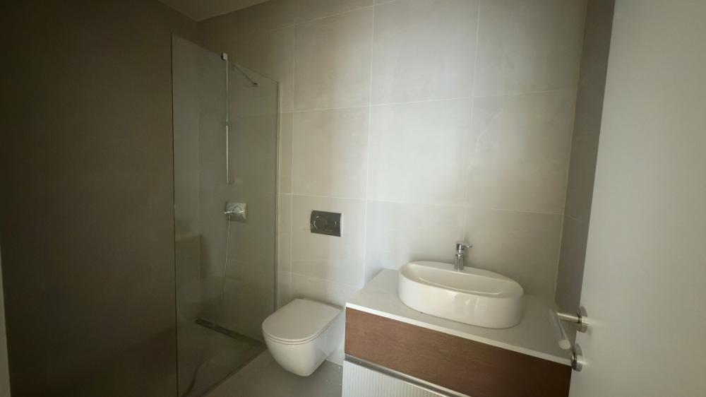 Stan na prodaju u Beogradu, Beograd na vodi, trosoban, 75m2, cena 330000 evra