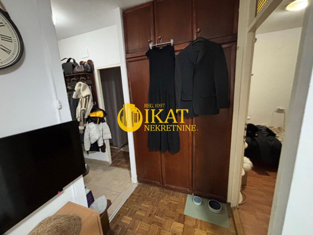 Stan na prodaju u Beogradu, Zvezdara, jednoiposoban, 35m2, cena 82000 evra