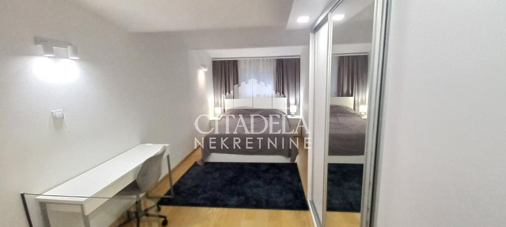 Stan na prodaju u Beogradu, Stari grad, jednoiposoban, 26m2, cena 169000 evra