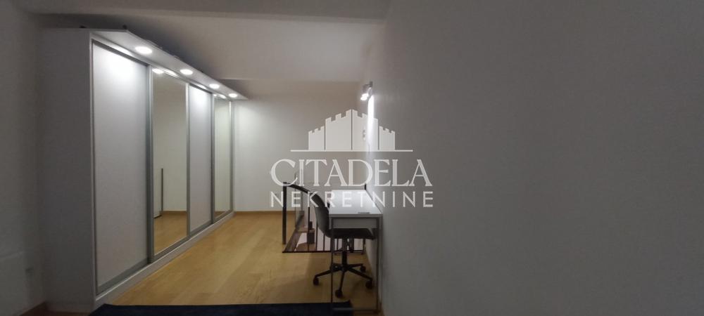 Stan na prodaju u Beogradu, Stari grad, jednoiposoban, 26m2, cena 169000 evra