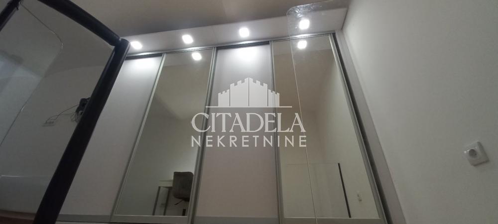 Stan na prodaju u Beogradu, Stari grad, jednoiposoban, 26m2, cena 169000 evra