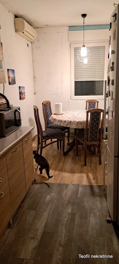 Stan na prodaju u Beogradu, dvoiposoban, 63m2, cena 81000 evra