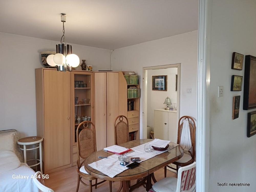 Stan na prodaju u Beogradu, Fontana, troiposoban, 79m2, cena 250000 evra