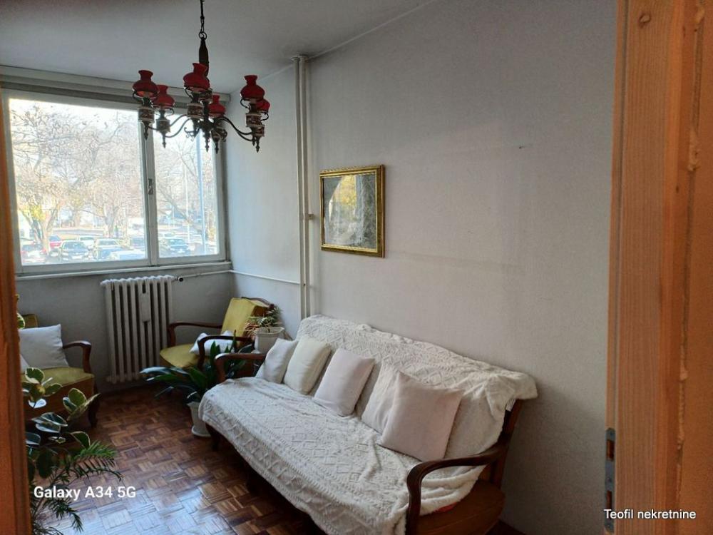 Stan na prodaju u Beogradu, Fontana, troiposoban, 79m2, cena 250000 evra