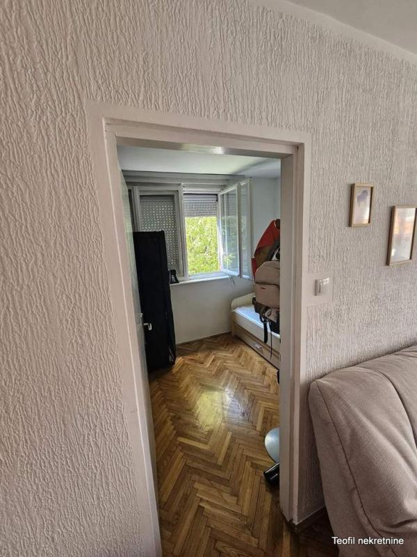 Stan na prodaju u Beogradu, Banovo brdo, dvoiposoban, 65m2, cena 220000 evra