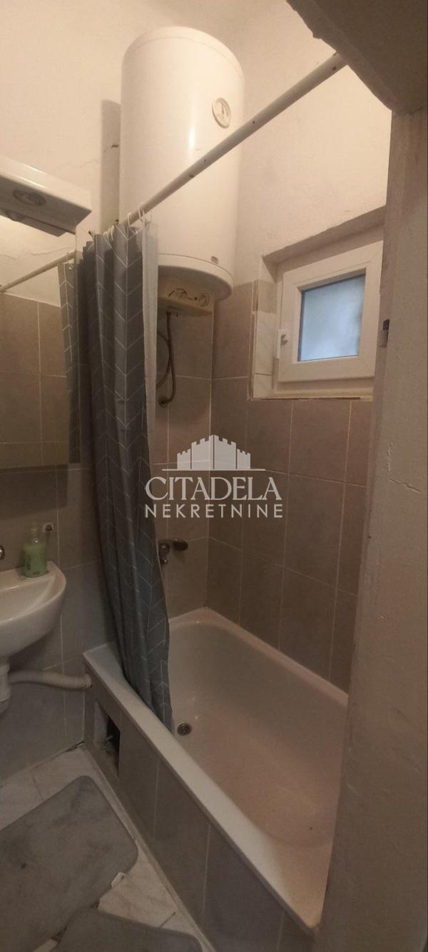 Stan na prodaju u Beogradu, Stari grad, jednosoban, 30m2, cena 113000 evra