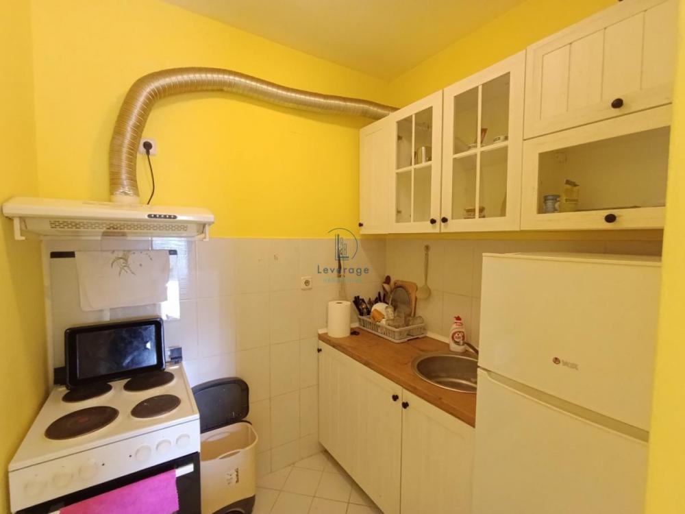 Stan na prodaju u Beogradu, Zvezdara, jednoiposoban, 48m2, cena 135000 evra