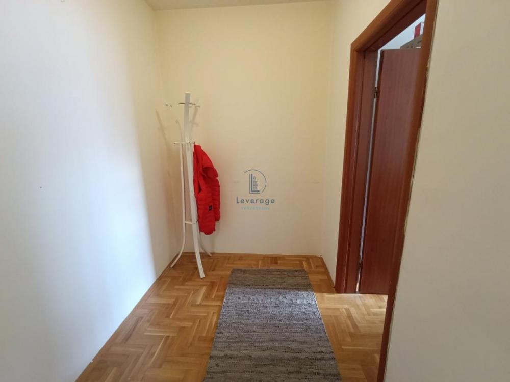 Stan na prodaju u Beogradu, Zvezdara, jednoiposoban, 48m2, cena 135000 evra