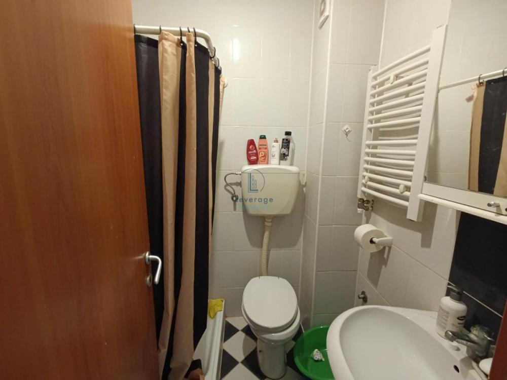 Stan na prodaju u Beogradu, Zvezdara, jednoiposoban, 48m2, cena 135000 evra