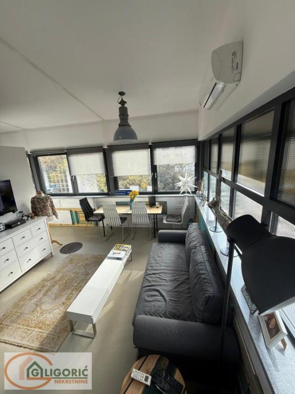 Stan na prodaju u Beogradu, Mirijevo, cetvorosoban, 130m2, cena 270000 evra