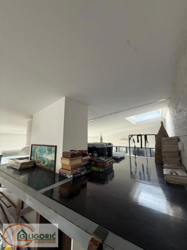 Stan na prodaju u Beogradu, Mirijevo, cetvorosoban, 130m2, cena 270000 evra