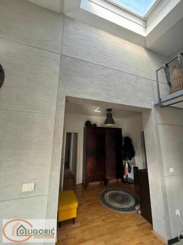 Stan na prodaju u Beogradu, Mirijevo, cetvorosoban, 130m2, cena 270000 evra