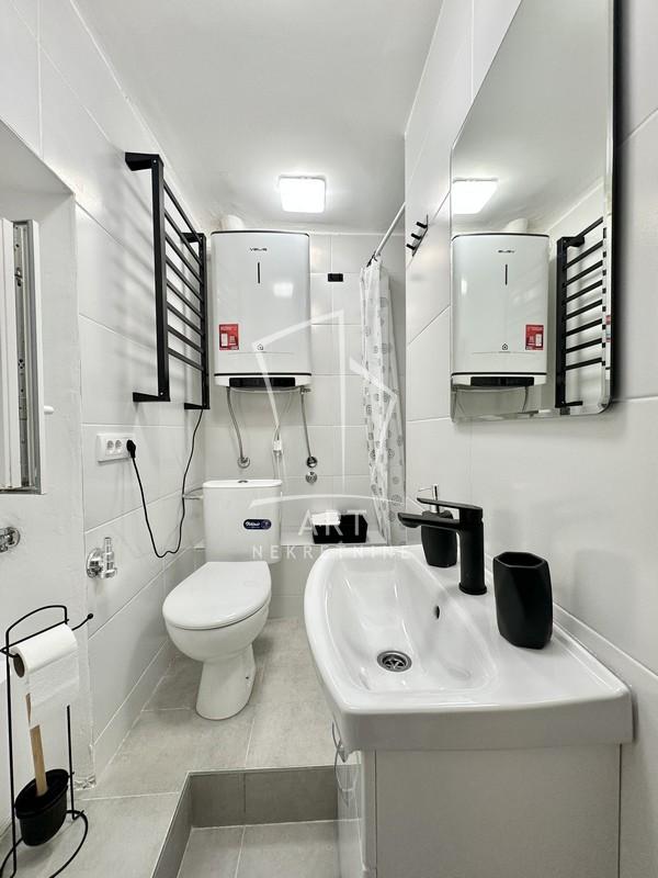 Stan na prodaju u Beogradu, Zemun, jednoiposoban, 33m2, cena 96000 evra