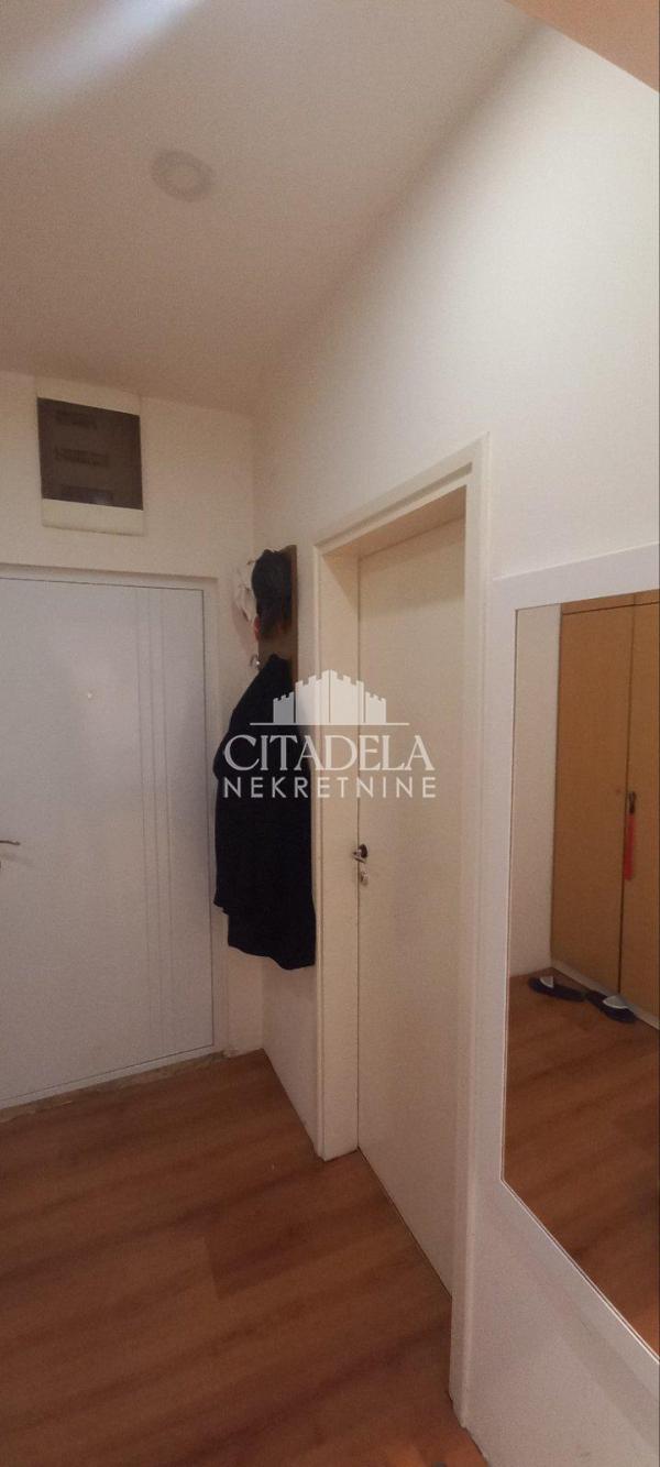 Stan na prodaju u Beogradu, Čukarica, jednoiposoban, 47m2, cena 115000 evra