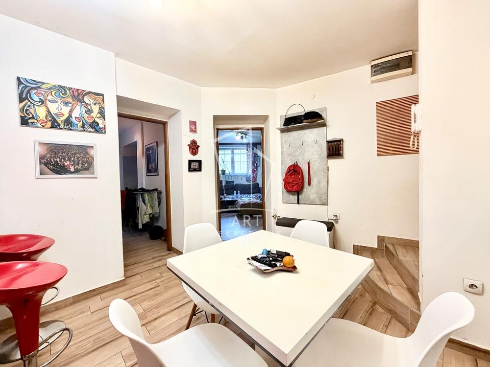 Stan na prodaju u Beogradu, Stari grad, jednoiposoban, 31m2, cena 130000 evra