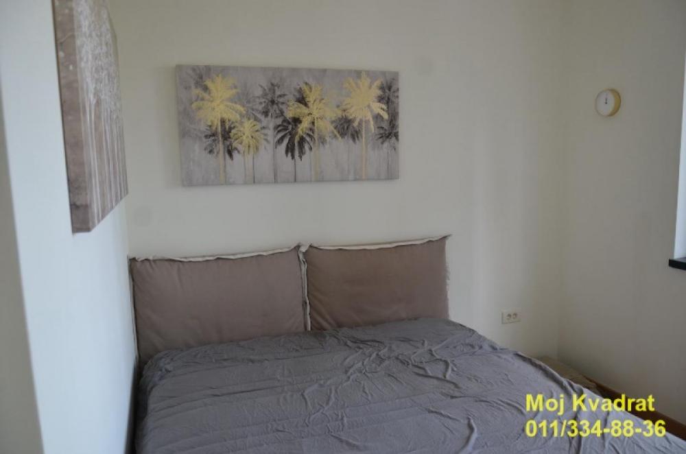 Stan na prodaju u Beogradu, Beograd na vodi, trosoban, 82m2, cena 425000 evra