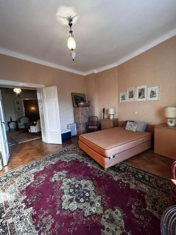 Stan na prodaju u Beogradu, Kosančićev venac, 90m2, cena 330000 evra