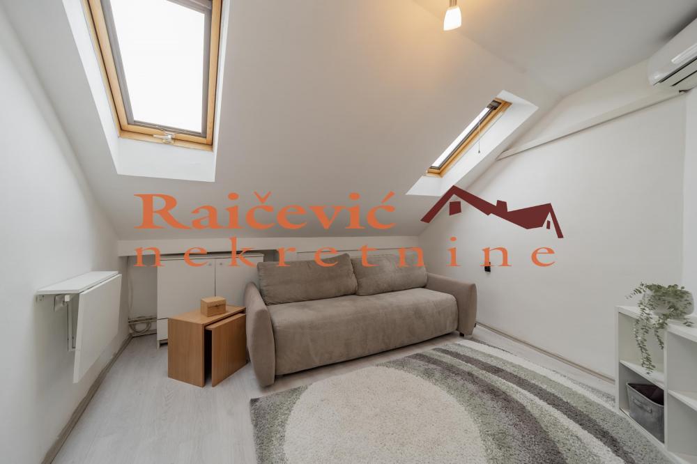 Stan na prodaju u Beogradu, Beograd (centar), jednoiposoban, 35m2, cena 144000 evra