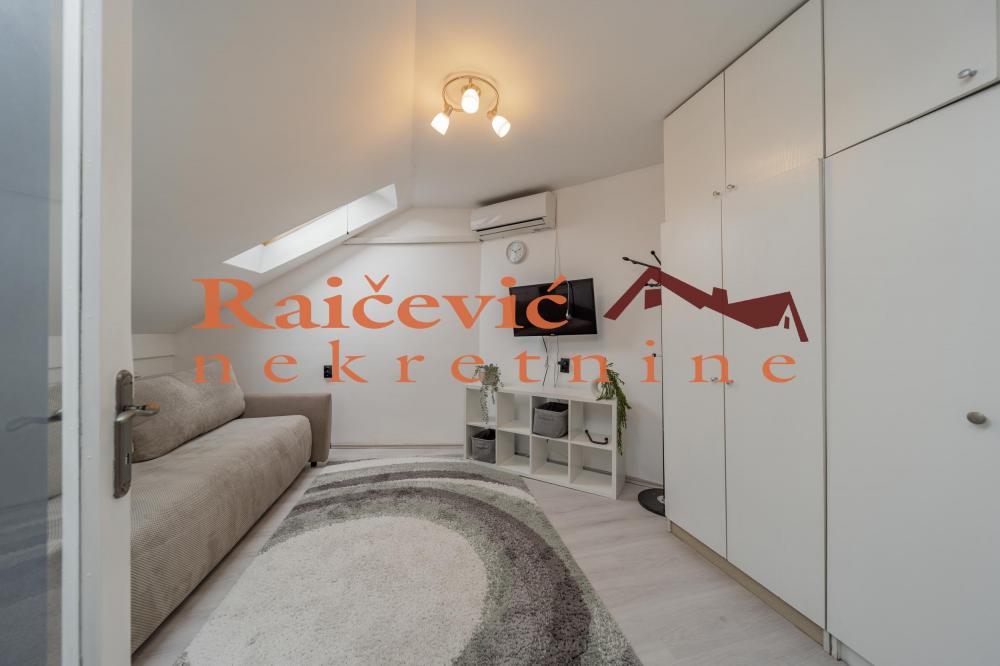 Stan na prodaju u Beogradu, Beograd (centar), jednoiposoban, 35m2, cena 144000 evra