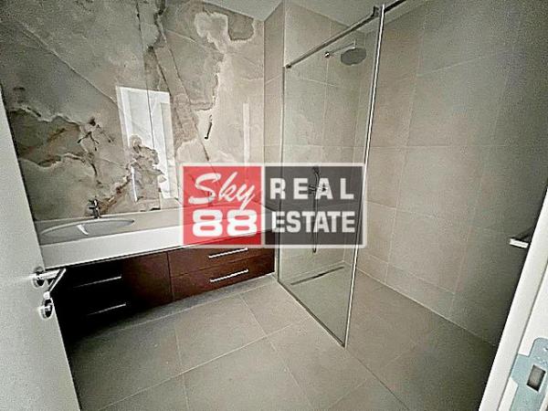 Stan na prodaju u Beogradu, Beograd na vodi, cetvorosoban, 228m2, cena 2394000 evra