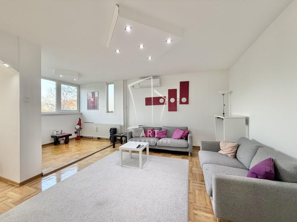 Stan na prodaju u Beogradu, Mirijevo, trosoban, 80m2, cena 225000 evra