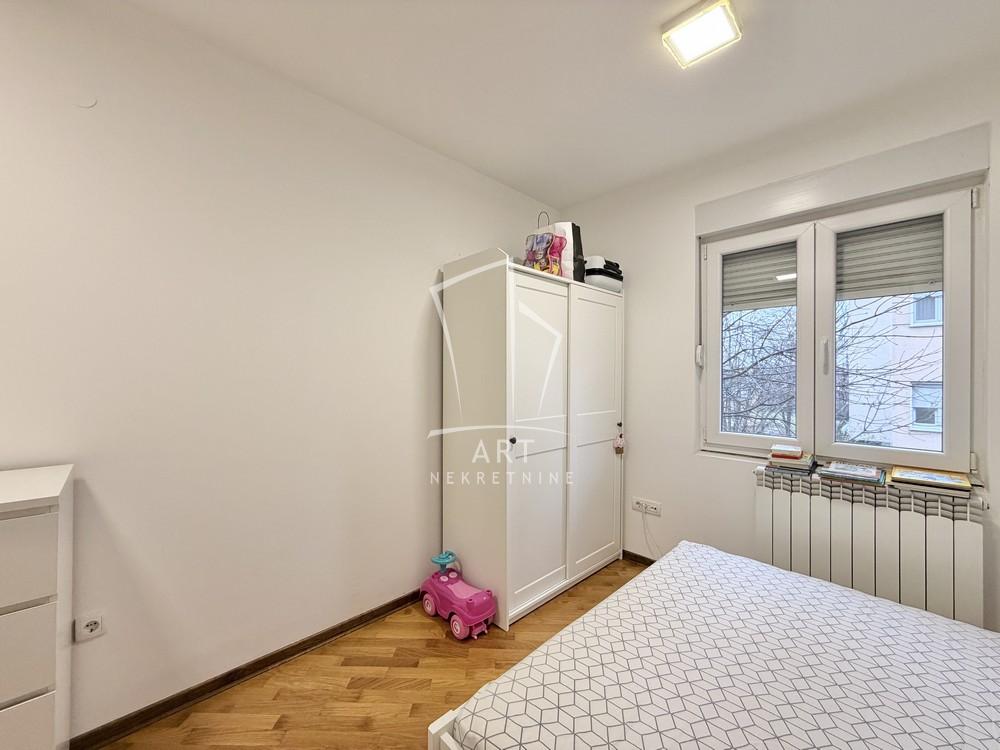 Stan na prodaju u Beogradu, Mirijevo, dvosoban, 49m2, cena 139500 evra