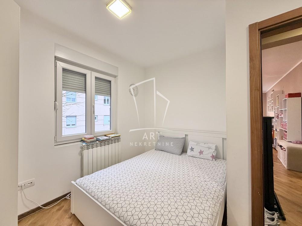 Stan na prodaju u Beogradu, Mirijevo, dvosoban, 49m2, cena 139500 evra