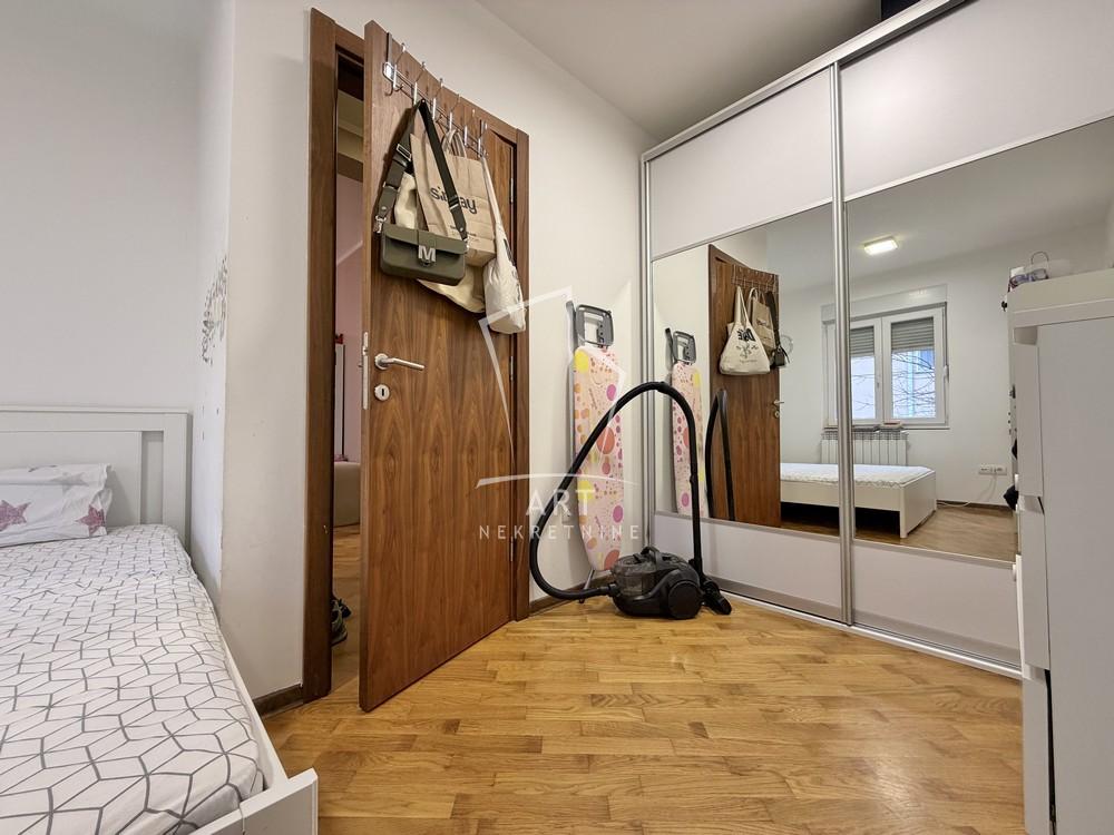 Stan na prodaju u Beogradu, Mirijevo, dvosoban, 49m2, cena 139500 evra