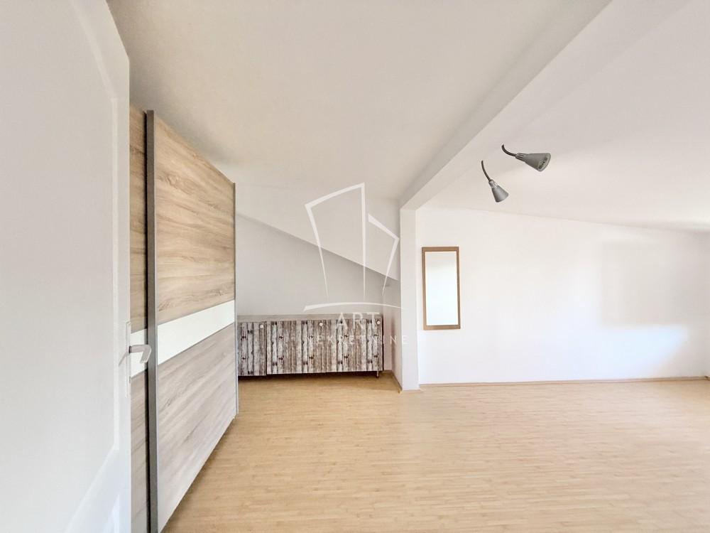 Stan na prodaju u Beogradu, Čukarica, 124m2, cena 190000 evra