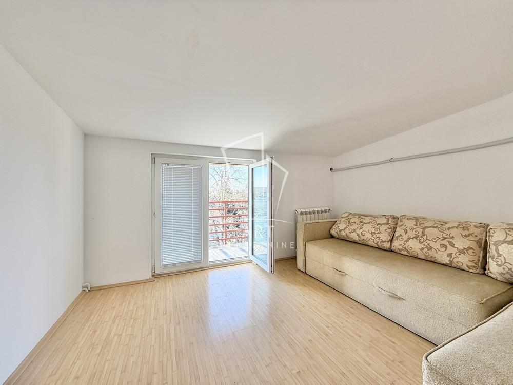 Stan na prodaju u Beogradu, Čukarica, 124m2, cena 190000 evra