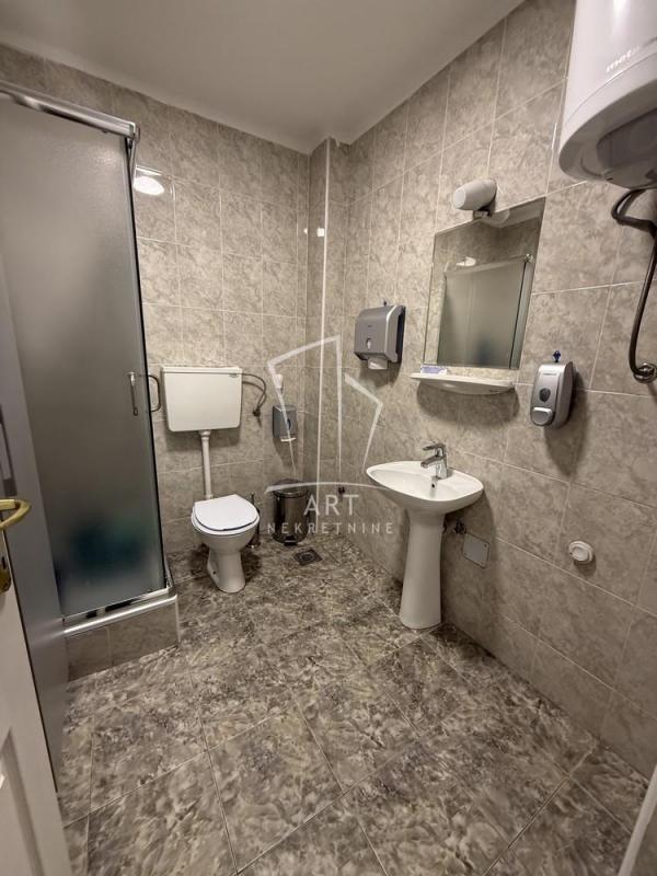 Stan na prodaju u Beogradu, Čukarica, jednoiposoban, 40m2, cena 132000 evra