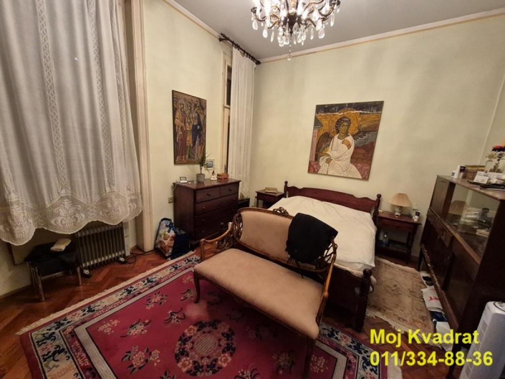 Stan na prodaju u Beogradu, Slavija, trosoban, 110m2, cena 330000 evra