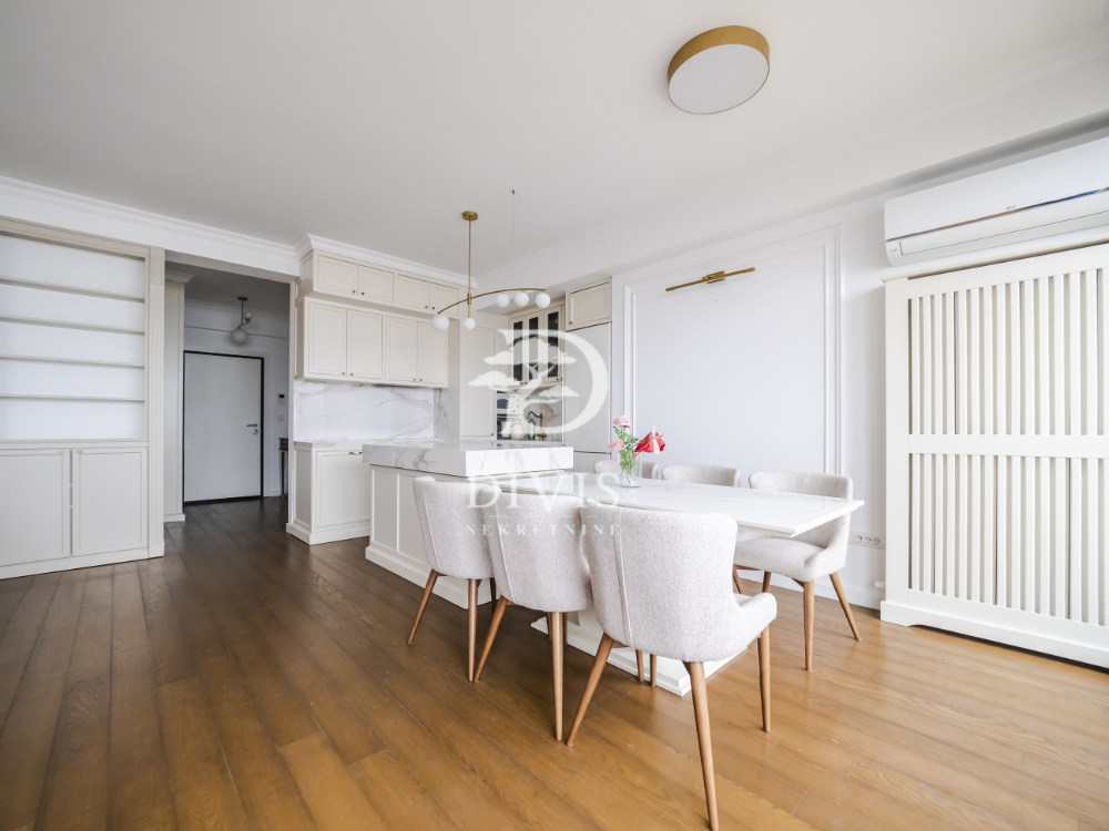 Stan na prodaju u Beogradu, Zvezdara,Lion, 130m2, cena 470000 evra