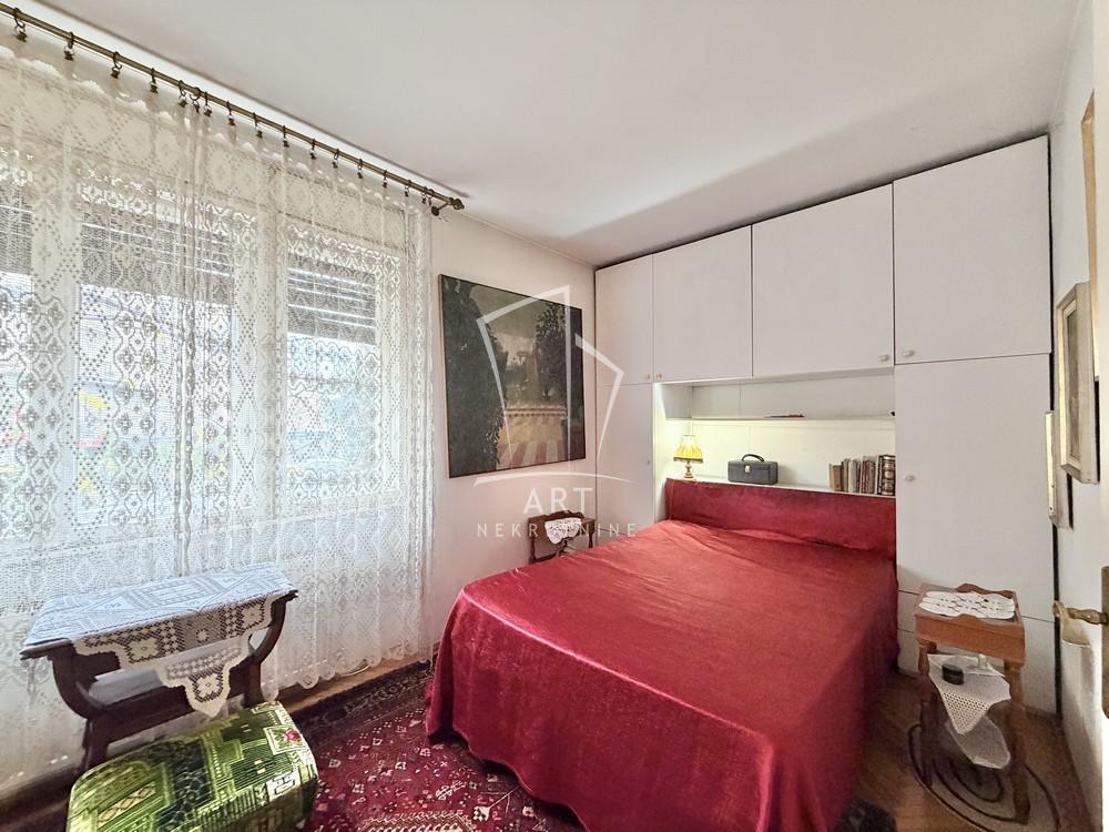 Stan na prodaju u Beogradu, Stari grad, trosoban, 80m2, cena 310000 evra