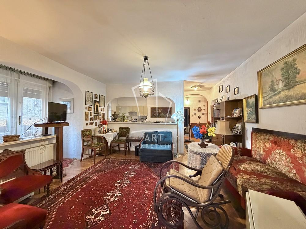 Stan na prodaju u Beogradu, Stari grad, trosoban, 80m2, cena 310000 evra