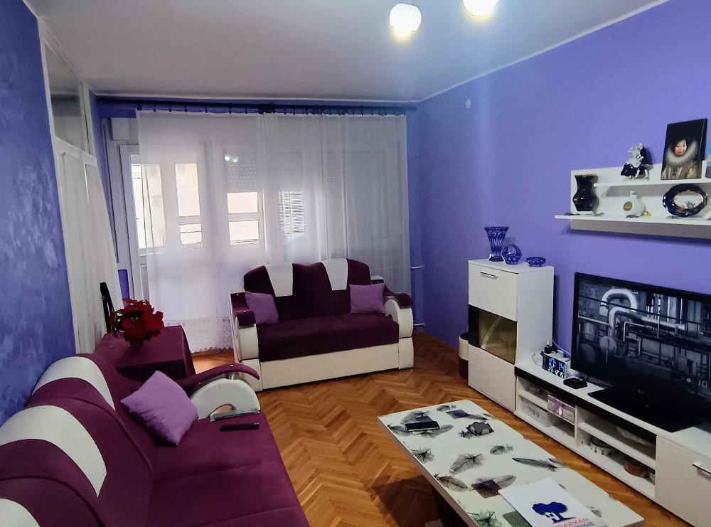 Stan na prodaju u Beogradu, Novi Beograd,Novi Beograd blok 45 (TC Enjub), dvosoban, 58m2, cena 199000 evra