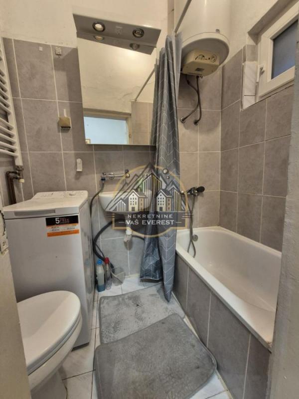 Stan na prodaju u Beogradu, Botanička bašta, jednosoban, 32m2, cena 113000 evra