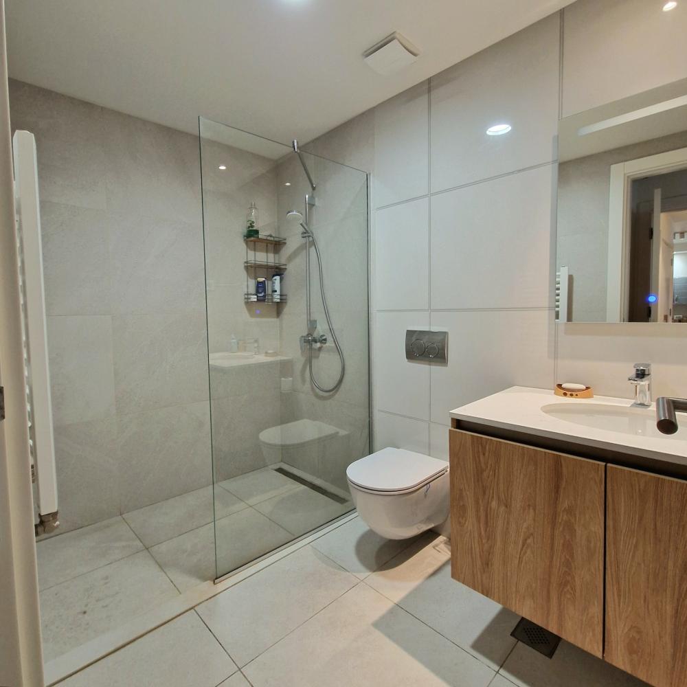 Stan na prodaju u Beogradu, Beograd na vodi, trosoban, 79m2, cena 369000 evra