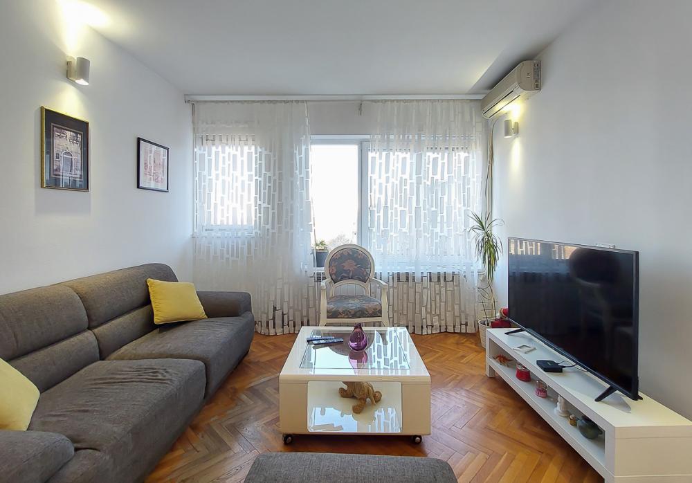 Stan na prodaju u Beogradu, Vračar, 106m2, cena 450000 evra