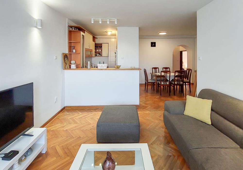 Stan na prodaju u Beogradu, Vračar, 106m2, cena 450000 evra